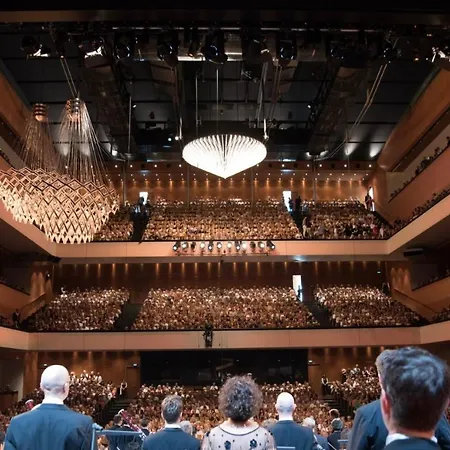 Luxus Am Fremersberg - Zentral - Mit Sauna & Badewanne